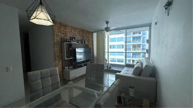 Apartamento en venta en Miramar