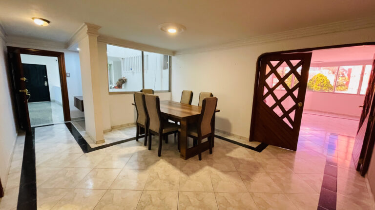 apartamento en arriendo Altos de Riomar